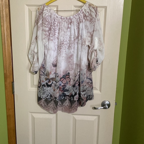 Bella, beautiful flowy amazing colours with heat sealed stones - Picture 4 of 6